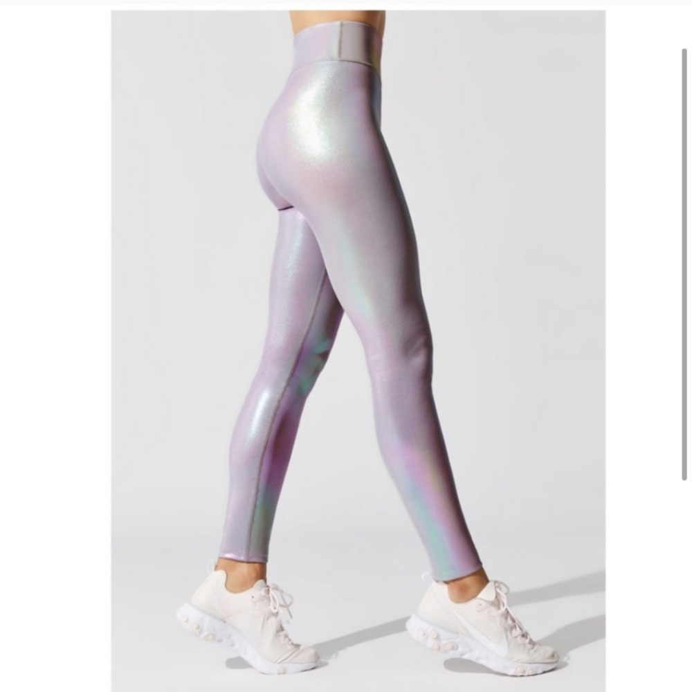 NWT Carbon38 XS Luminous Leggings SOLD OUT ONLINE